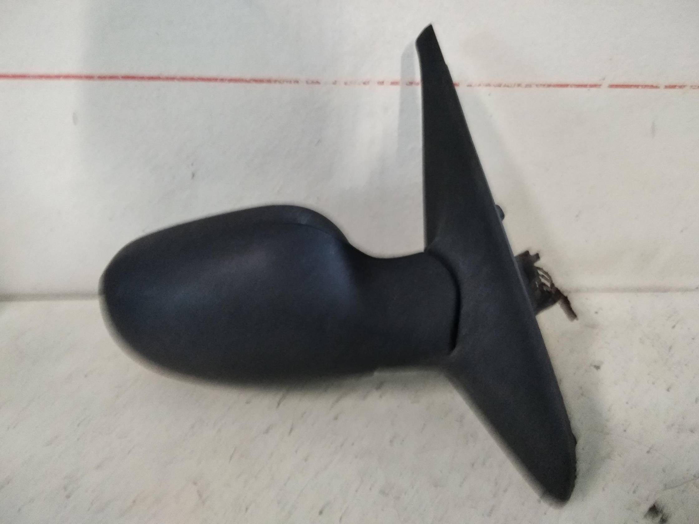 Retrovisore est. regolaz. elettr. dx.